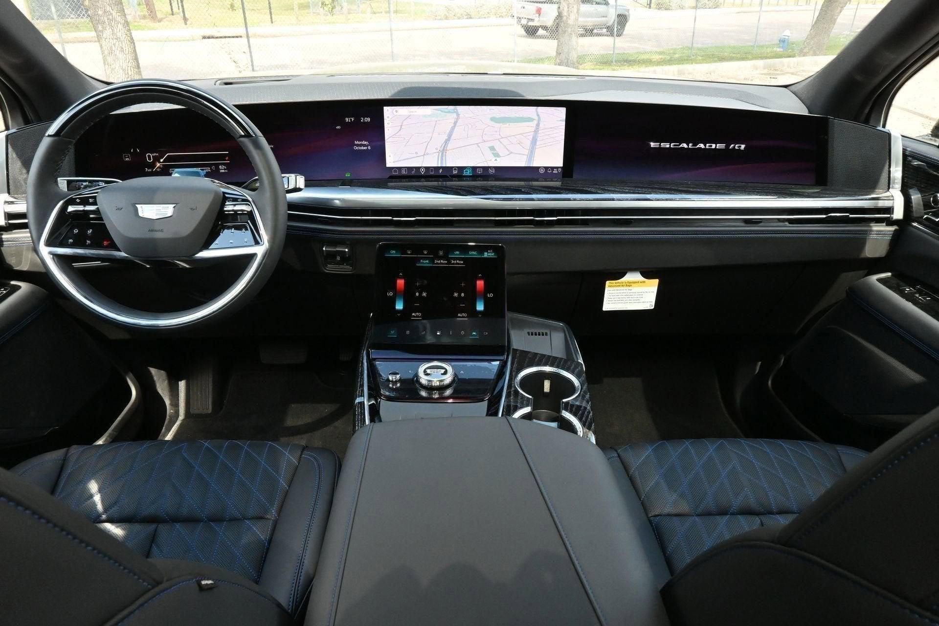 2025 Cadillac ESCALADE IQ Luxury 1