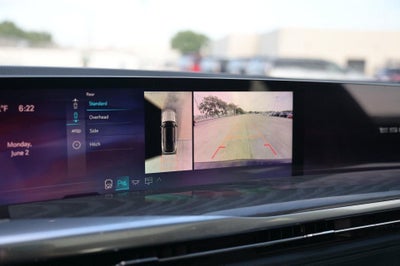 2025 Cadillac ESCALADE IQ Luxury 2