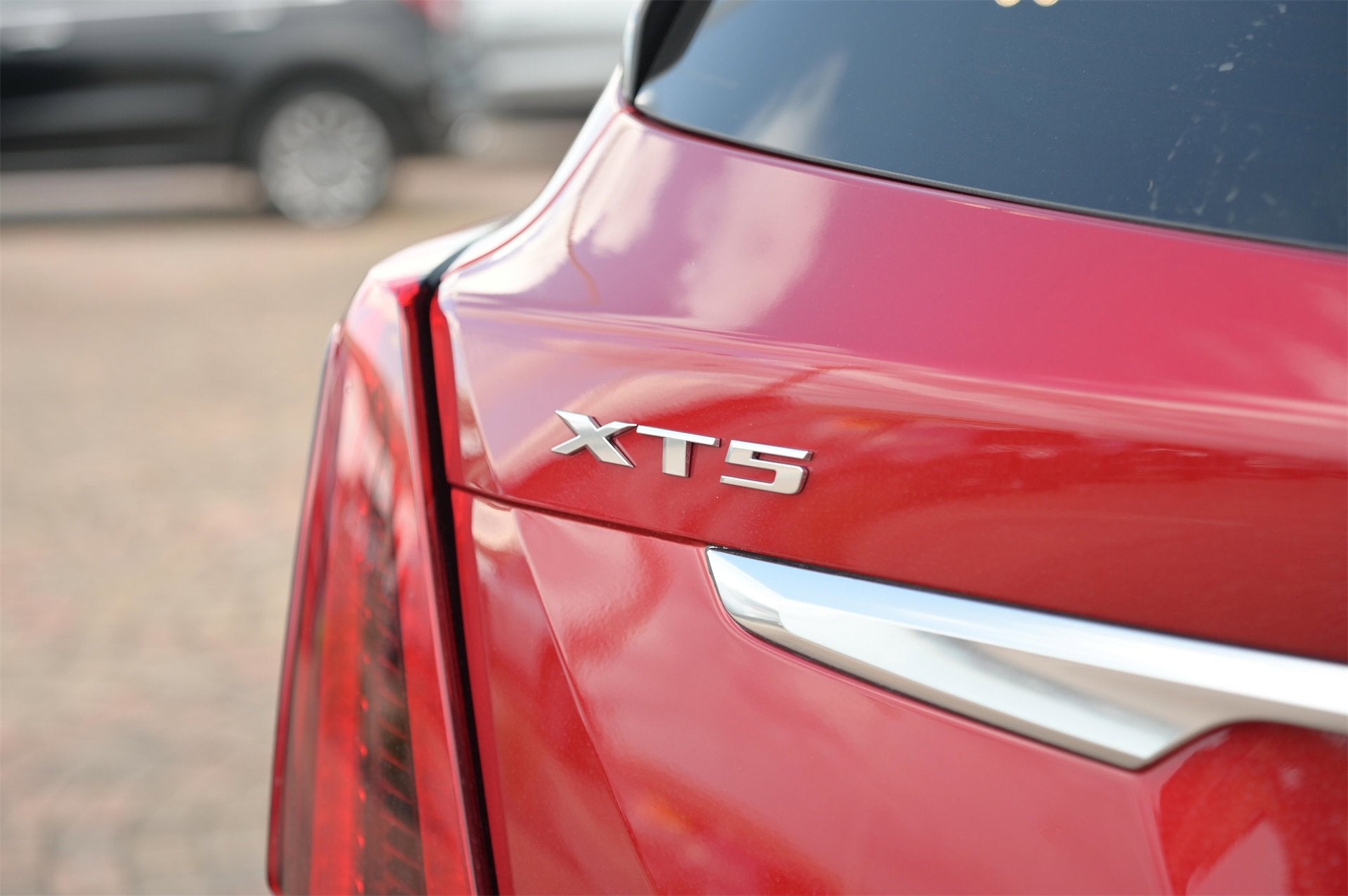 2025 Cadillac ESCALADE IQ Luxury 2