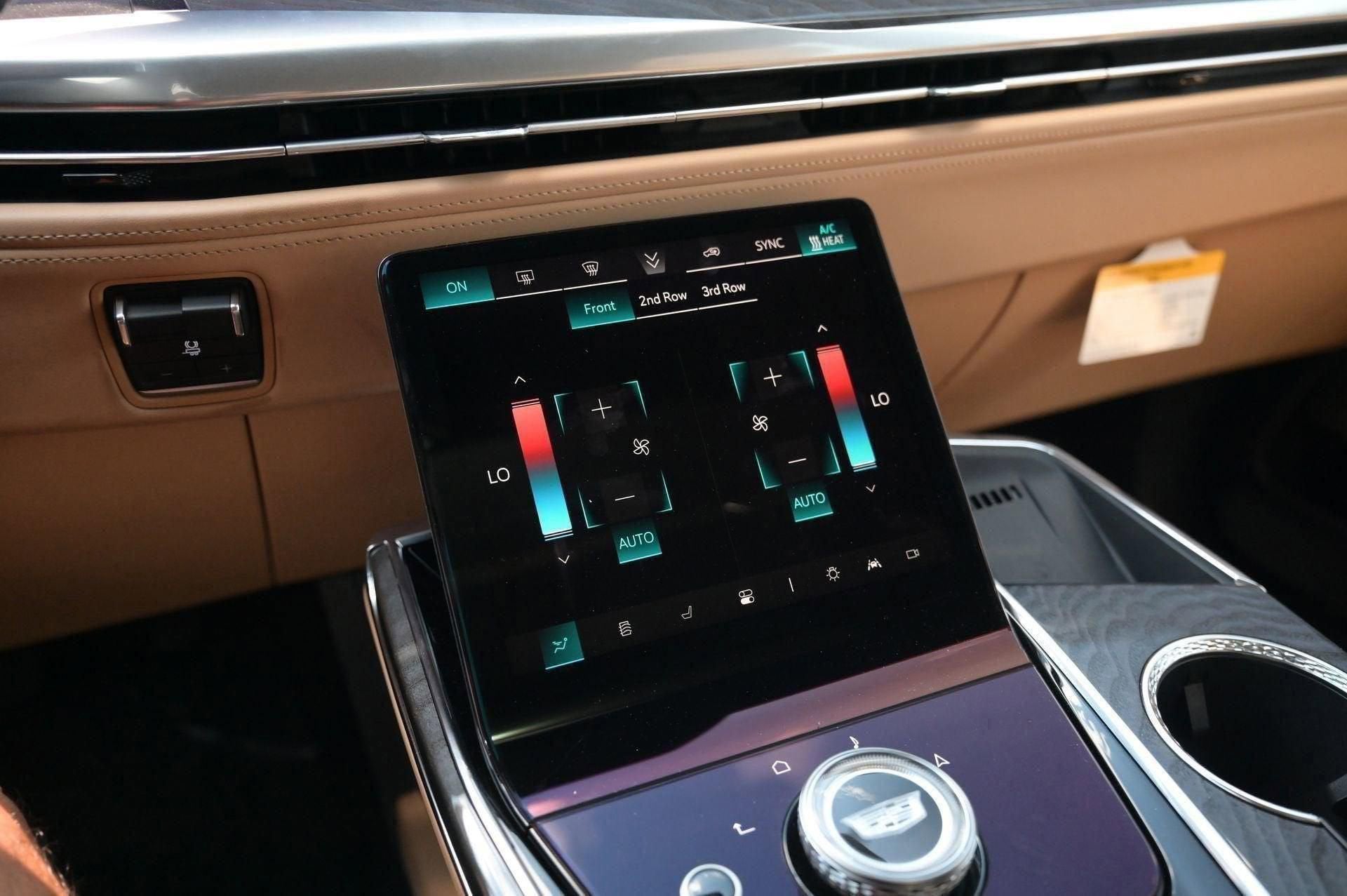 2025 Cadillac ESCALADE IQ Luxury 2