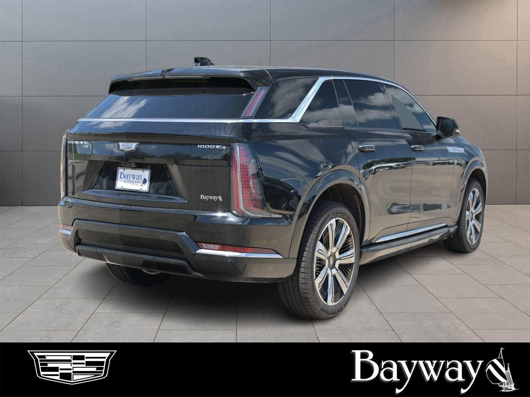 2025 Cadillac ESCALADE IQ Luxury 2