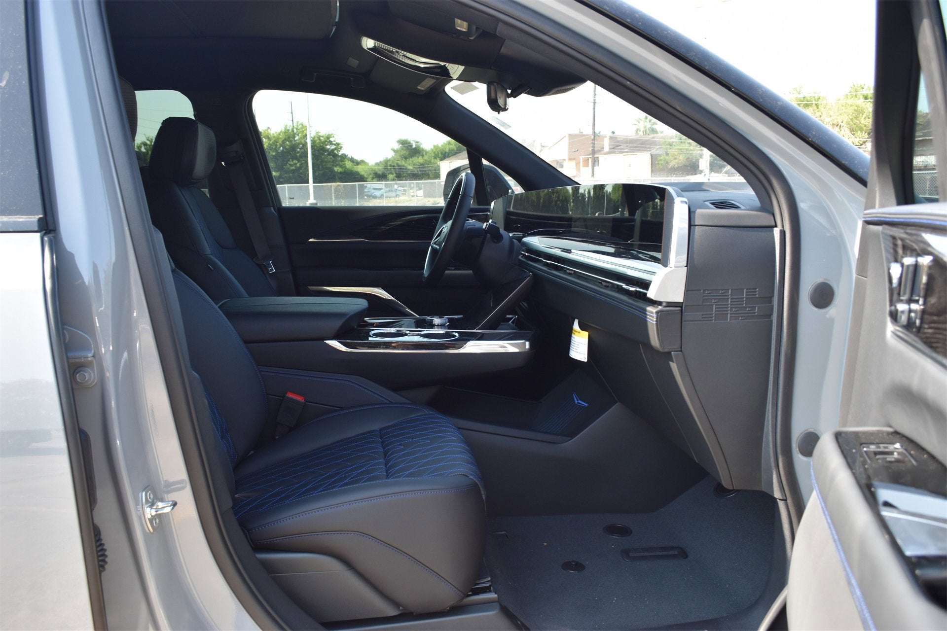 2026 Cadillac ESCALADE IQ Sport