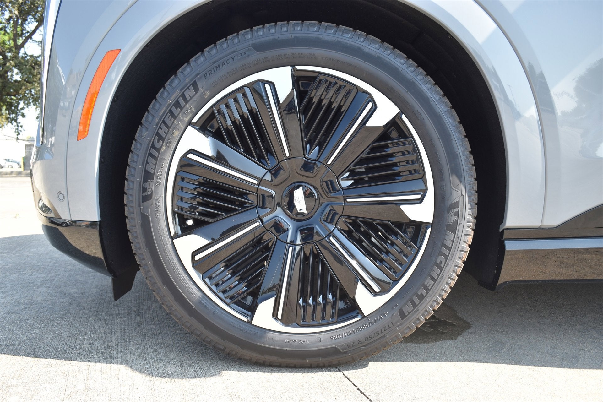 2026 Cadillac ESCALADE IQ Sport