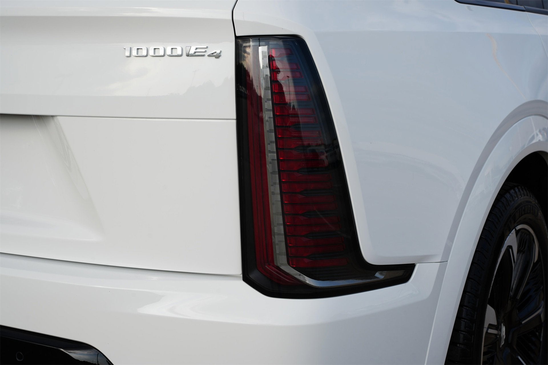 2025 Cadillac ESCALADE IQ Sport 2