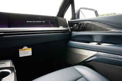 2025 Cadillac ESCALADE IQ Sport 2