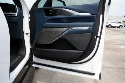 2025 Cadillac ESCALADE IQ Sport 2