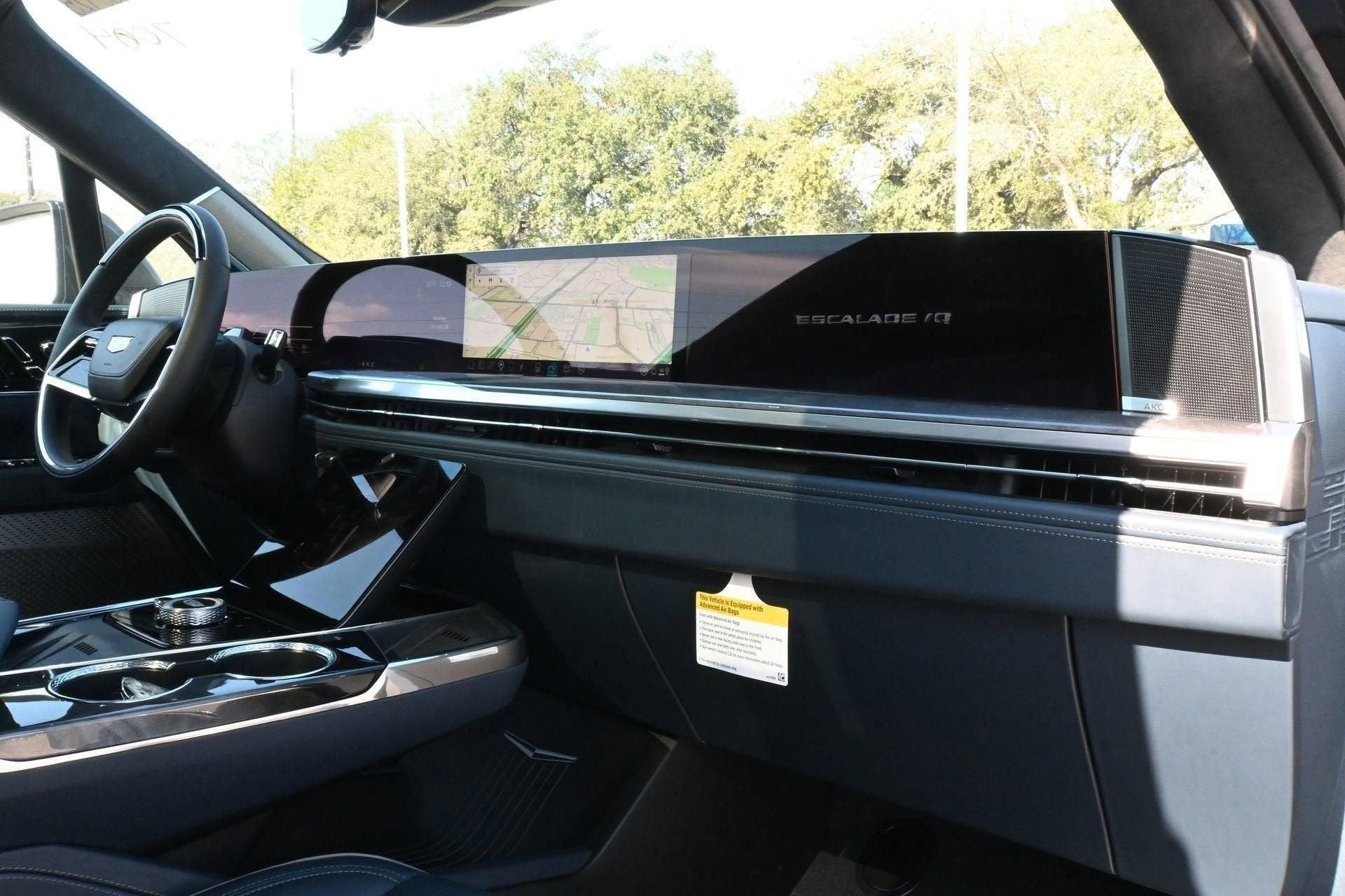 2025 Cadillac ESCALADE IQ Sport 2