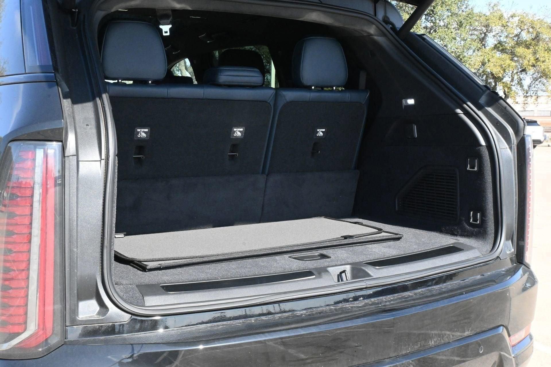 2025 Cadillac ESCALADE IQ Sport 2