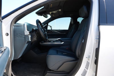 2025 Cadillac ESCALADE IQ Sport 2