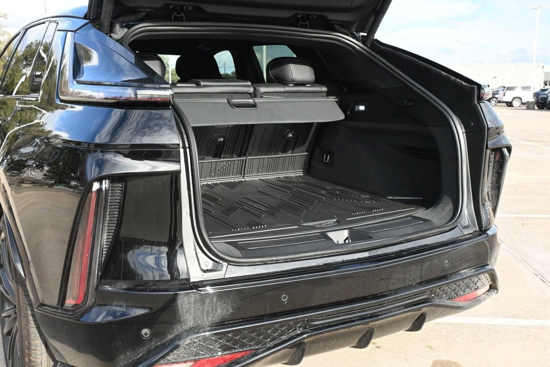 2026 Cadillac LYRIQ V-Series Premium