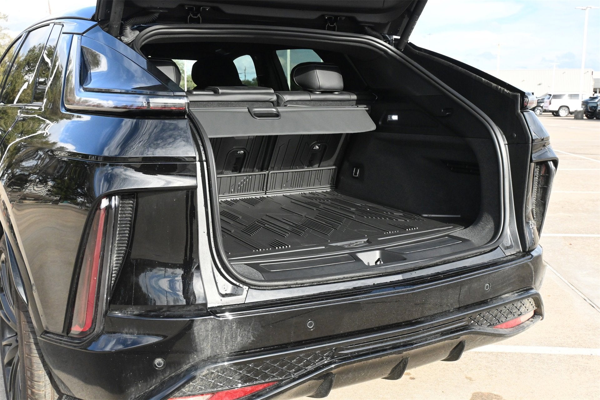 2026 Cadillac LYRIQ V-Series Premium