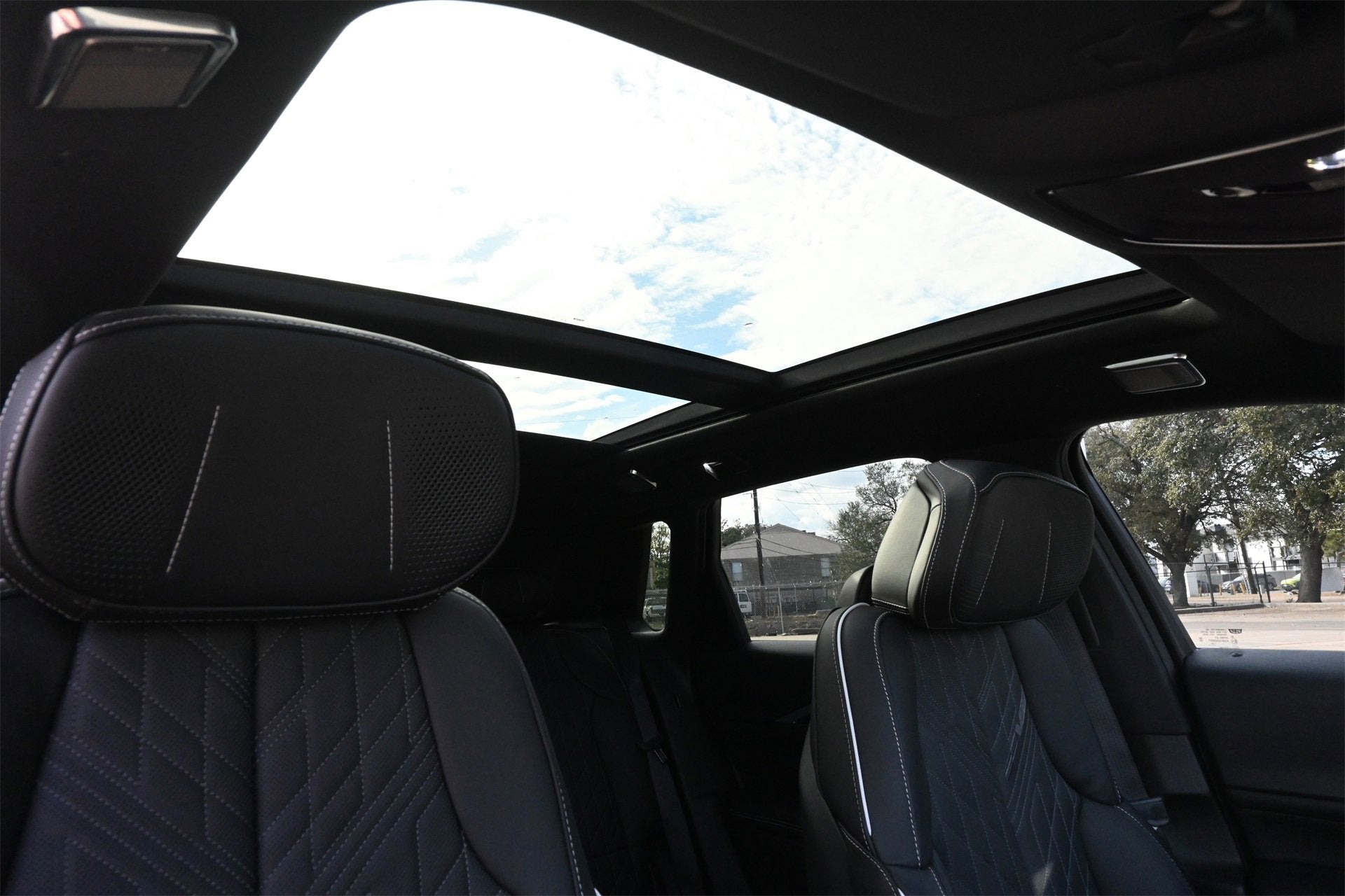 2026 Cadillac LYRIQ V-Series Premium