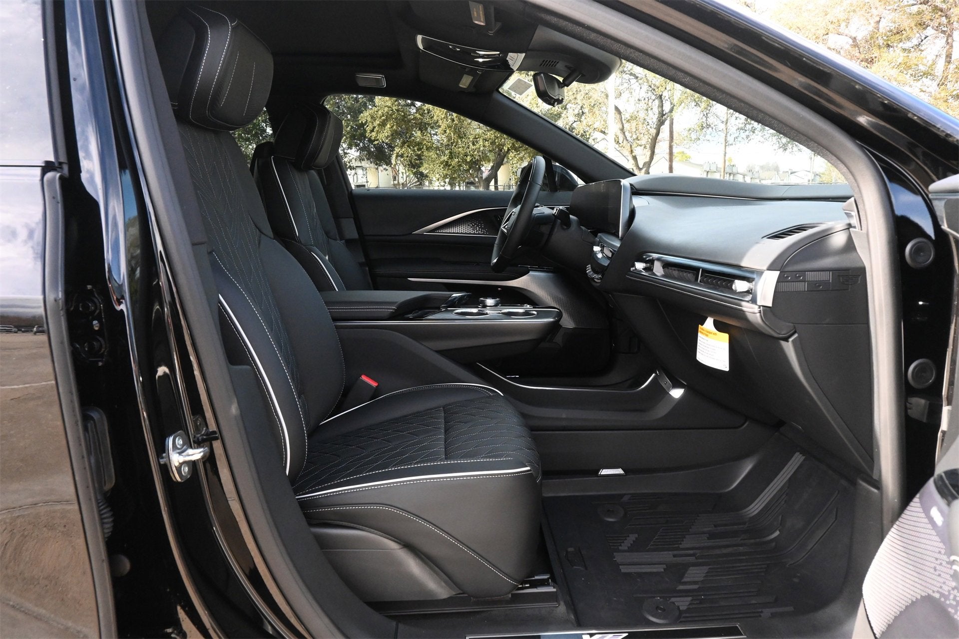 2026 Cadillac LYRIQ V-Series Premium