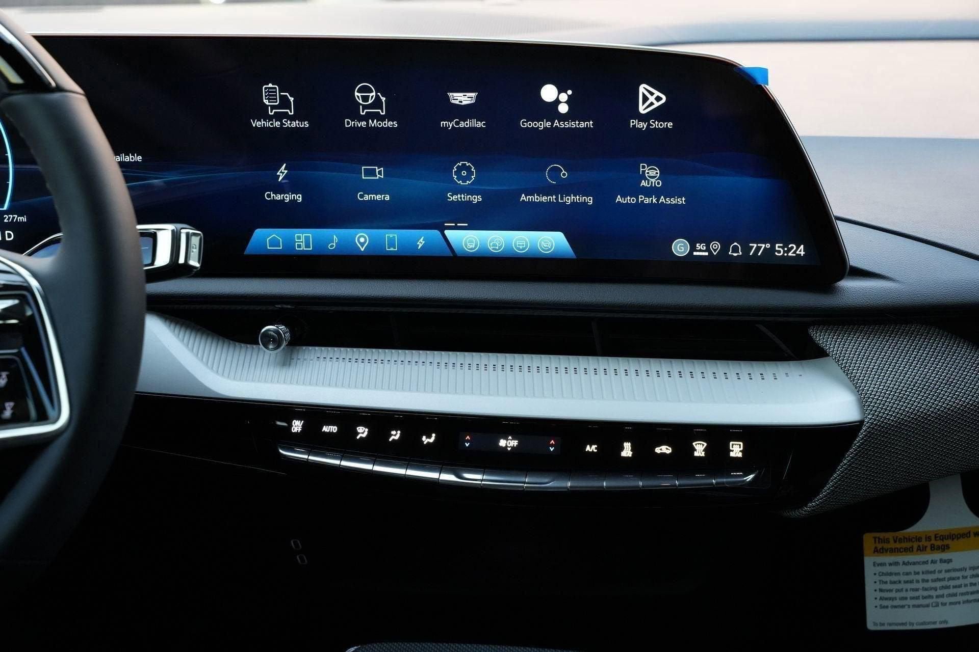 2026 Cadillac OPTIQ Luxury