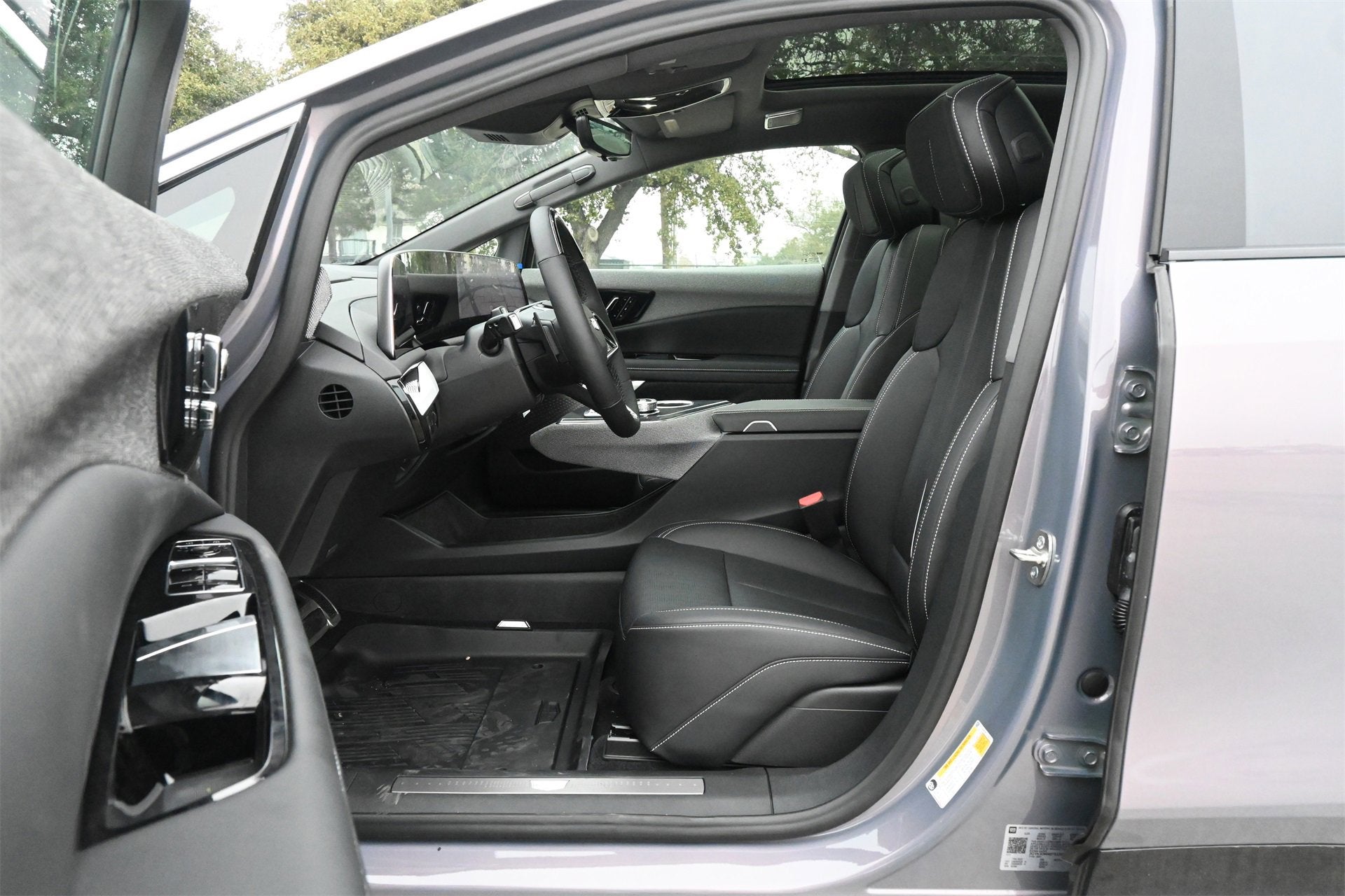 2026 Cadillac OPTIQ Premium Luxury