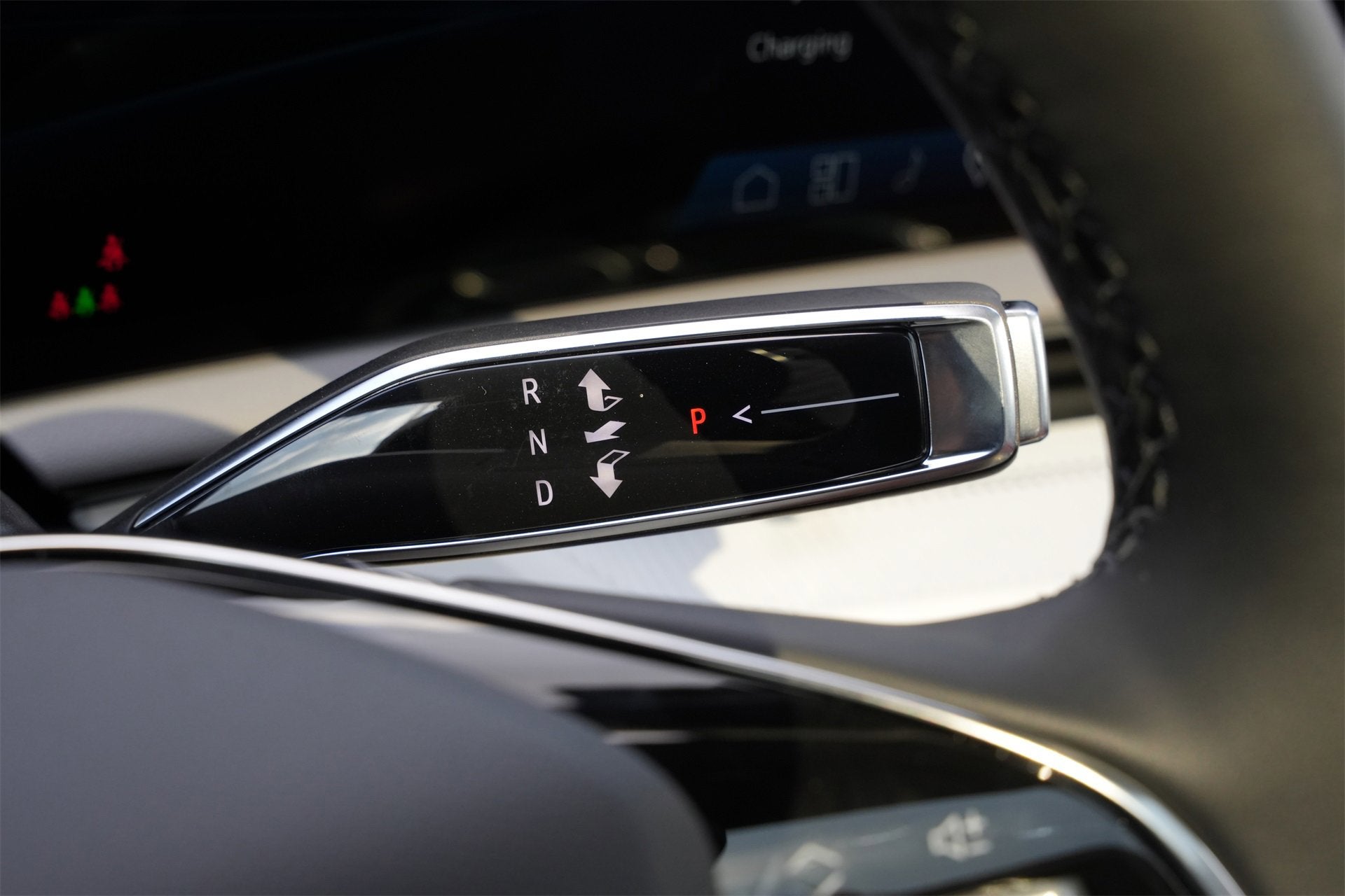 2025 Cadillac OPTIQ Luxury 2