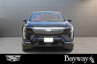 2025 Cadillac OPTIQ Luxury 2