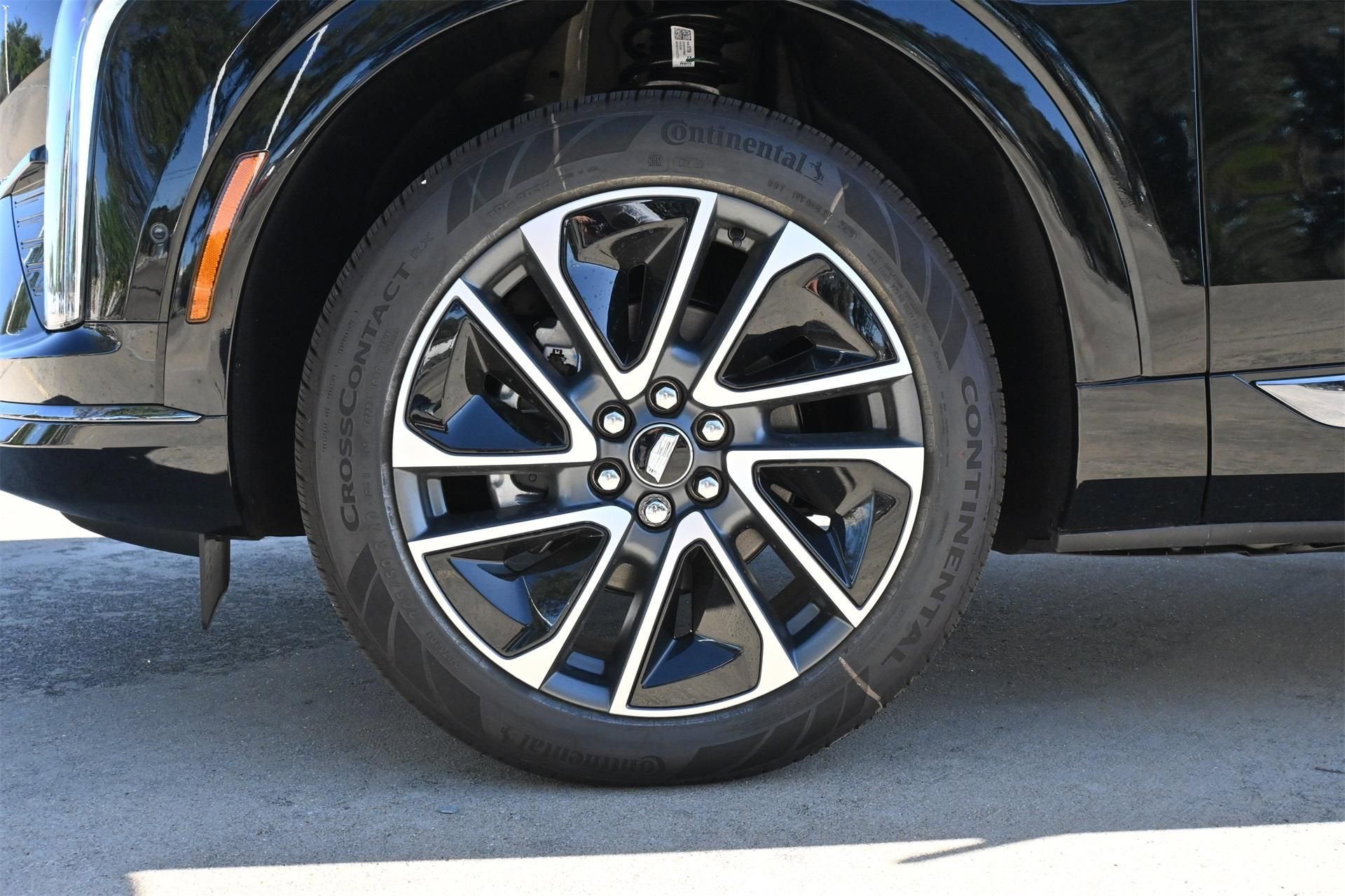 2026 Cadillac OPTIQ Sport